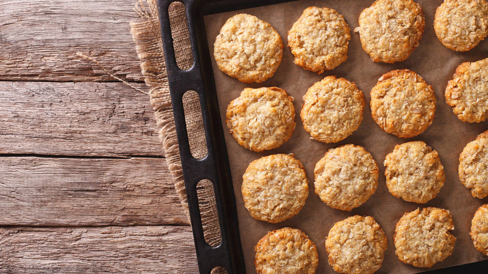 la-galleta-aunque-se-vista-de-seda-galleta-se-queda
